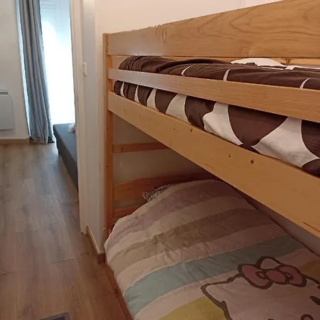 Agreable 4 Personnes קאוטרט